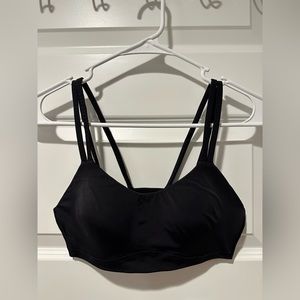 Lululemon Like a Cloud Bra *Light Support, B/C Cup in size 6